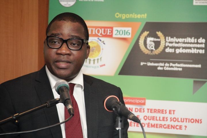 Dr Edouard Fonh-Gbéi, Directeur général du CNTIG